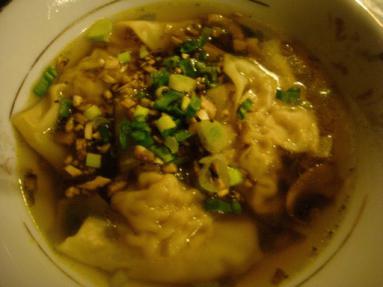 Zupa wonton